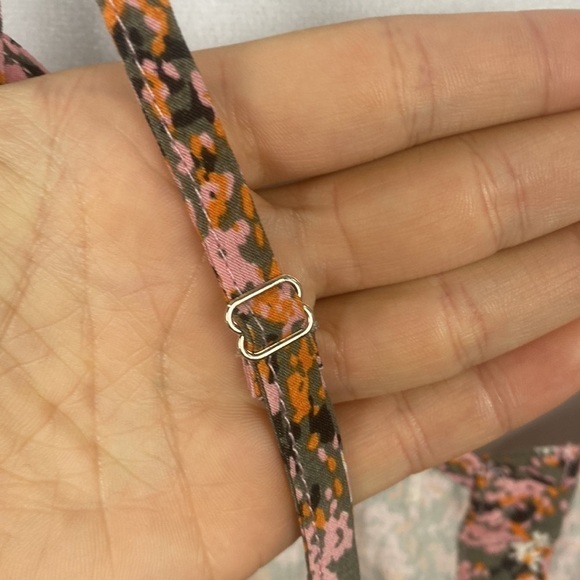 URBAN Outfitters Somedays Lovin Dream Boy Cropped Top - Size Large NWT - Picture 12 of 12